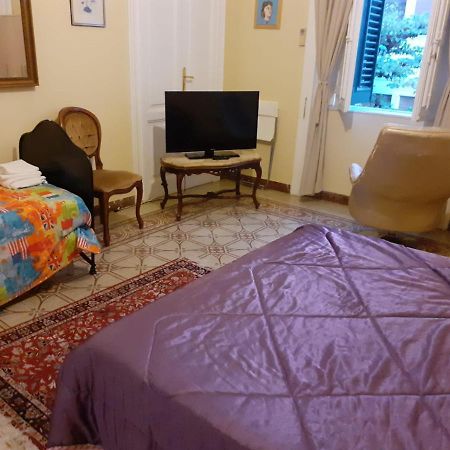 La Casa Di Rosa Lejlighed Messina Eksteriør billede